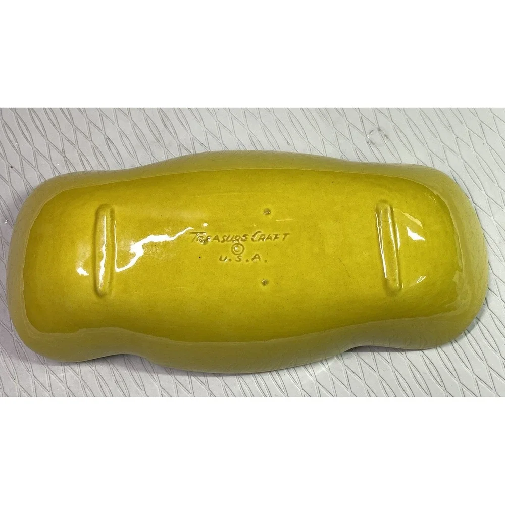 Vintage Treasure Craft USA Pottery Cracker Dish, W/strawberries Yellow‎ 12